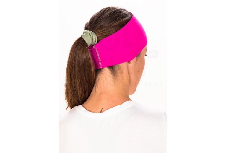 Nike Dri-Fit Swoosh 2.0