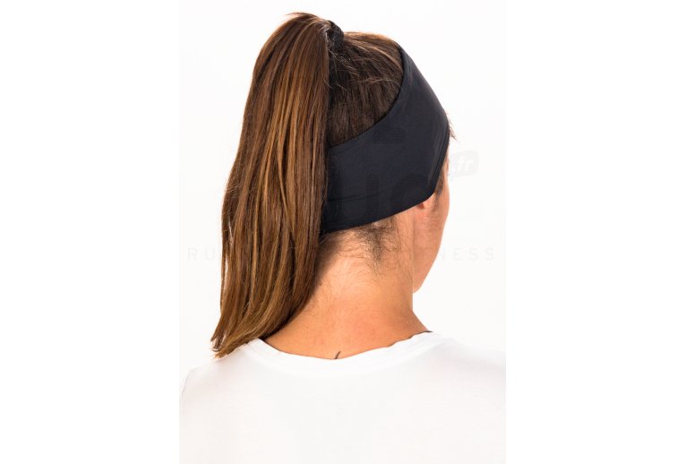 Nike Dri-Fit Swoosh 2.0