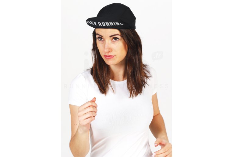 Nike Dri-Fit Tailwind Fast