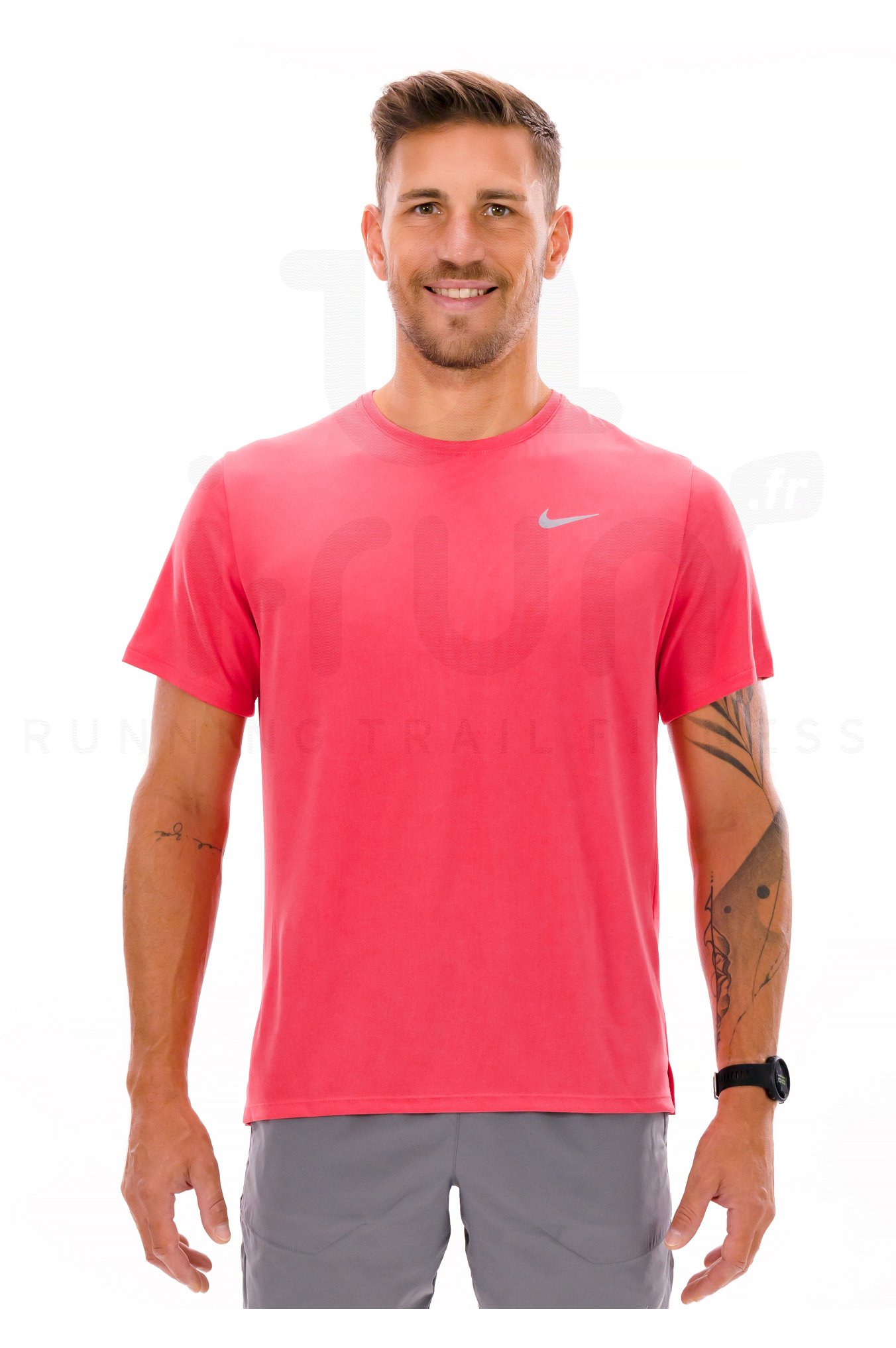 Nike camiseta manga corta Dri-Fit UV Miler