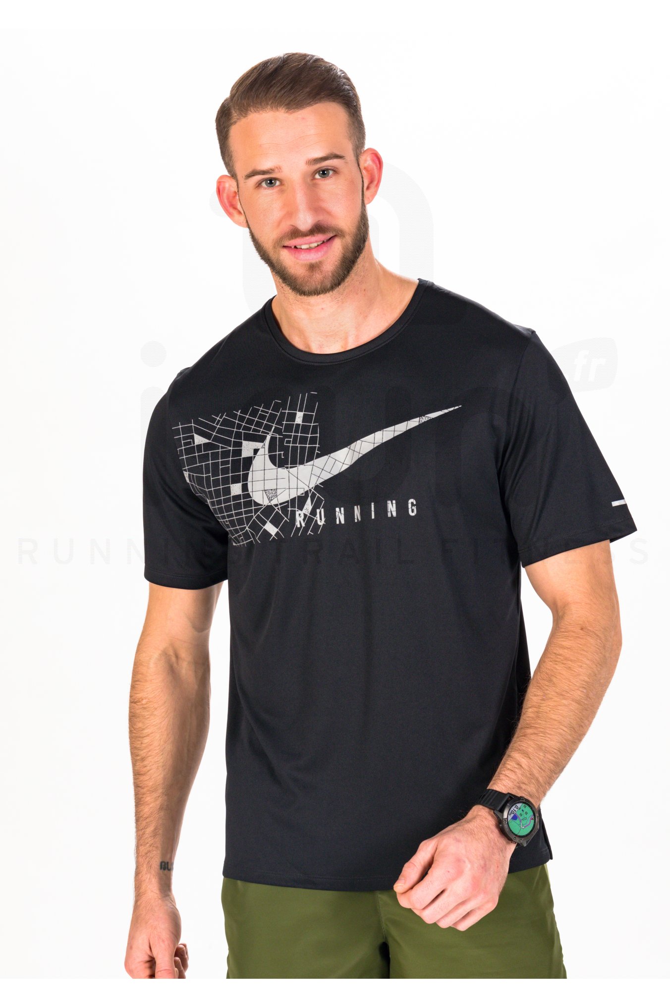 Nike DriFit UV Miler Run Division M homme pas cher