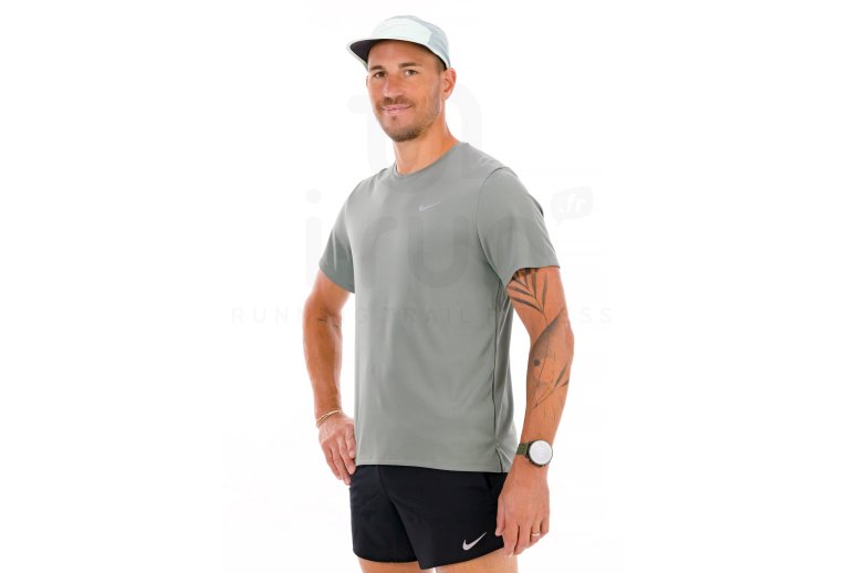 Nike camiseta manga corta Dri-Fit UV Miler