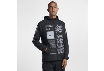 Nike Essential Berlin M