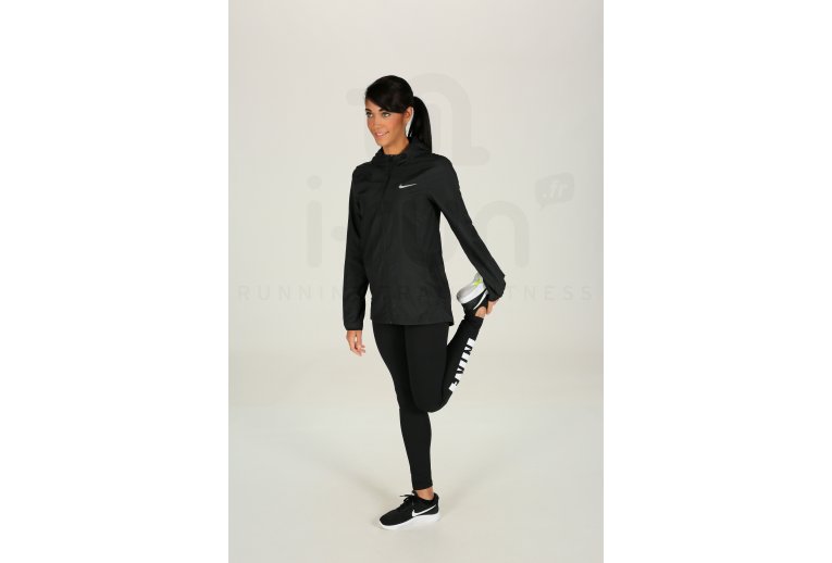 Nike Chaqueta Essential Hooded