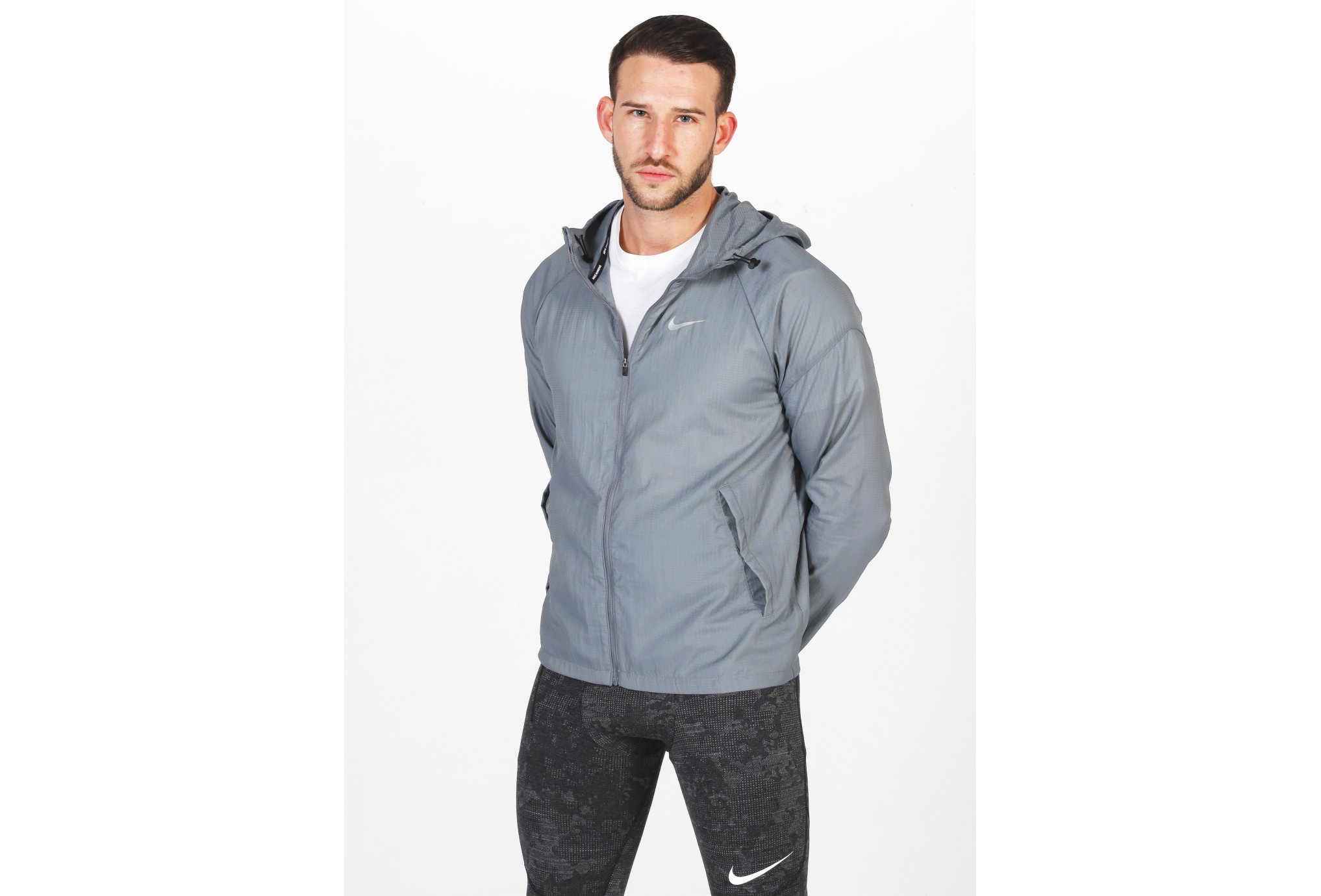 Nike Essential M vêtement running homme