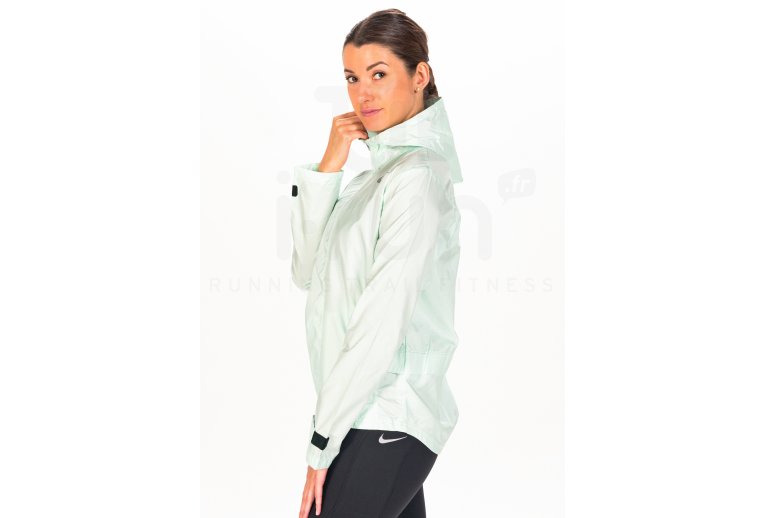 Nike chaqueta Essential