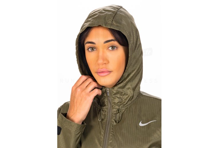 Nike Essential Damen