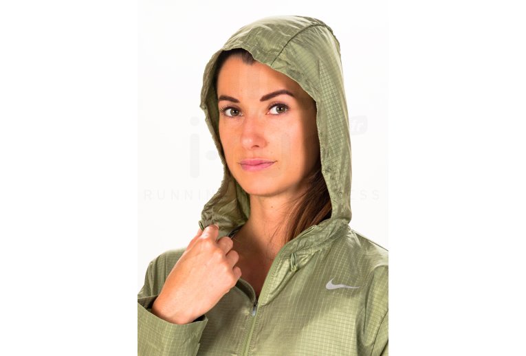 Nike chaqueta Essential