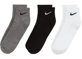 Nike Everyday Plus