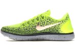 Nike Free RN Distance Shield