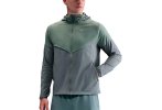 Nike Impossibly Light Windrunner