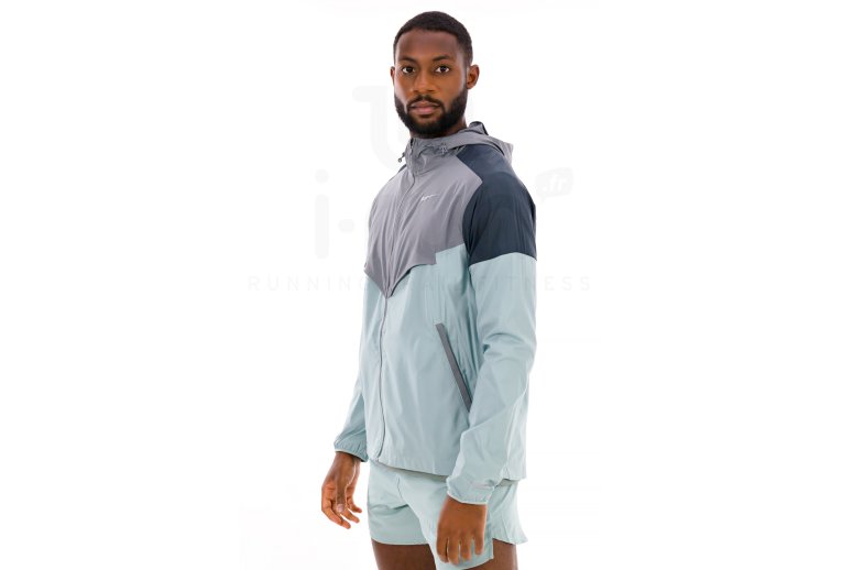 Nike Impossibly Light Windrunner