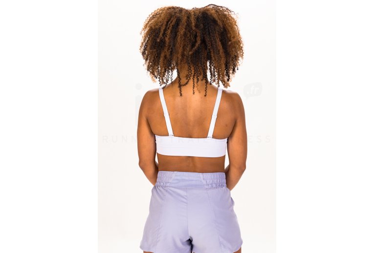 Nike Indy Plunge Cutout