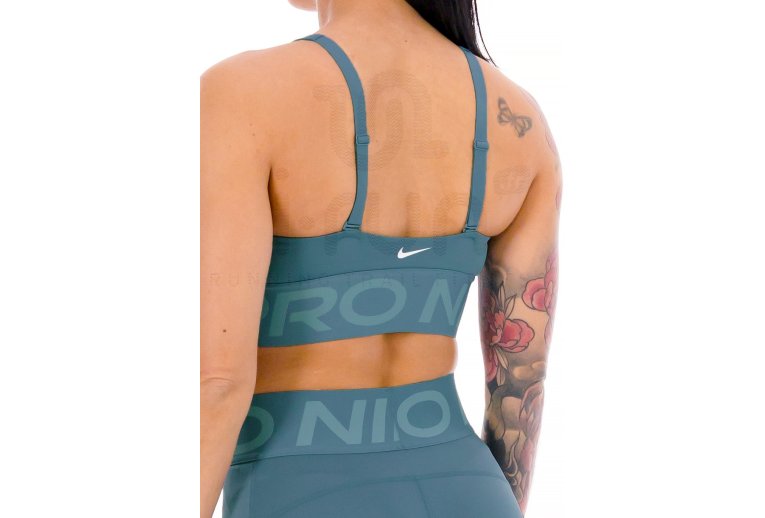 Nike Indy Plunge