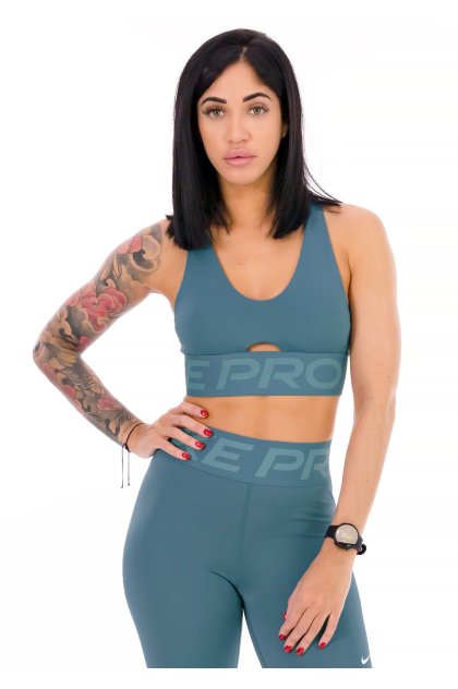 Nike Indy Plunge