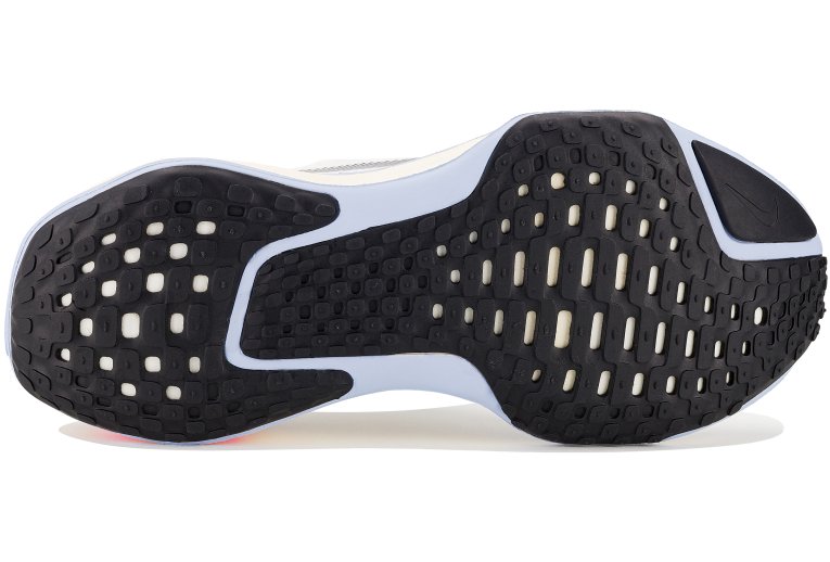 Nike ZoomX Invincible Run Flyknit 3