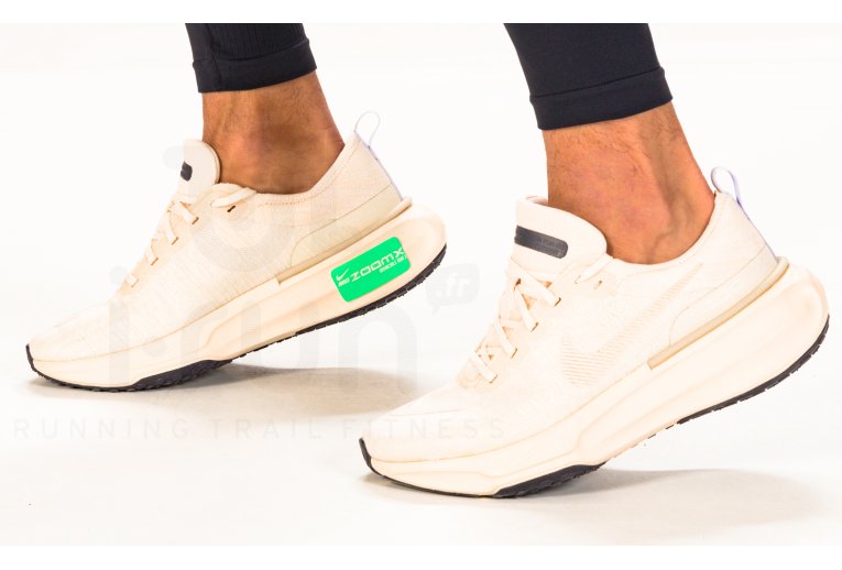 Nike ZoomX Invincible 3