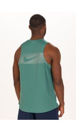 Nike Miler Flash M