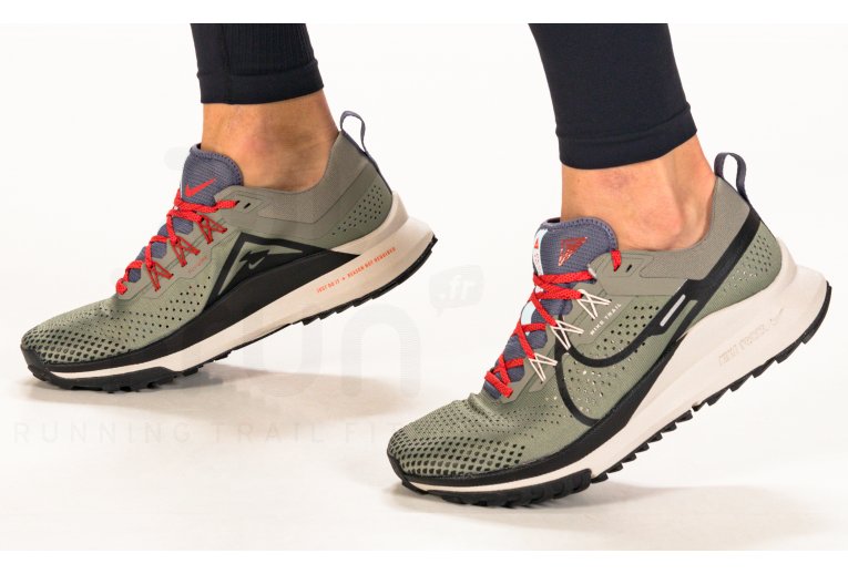 Nike Pegasus Trail 4 Herren