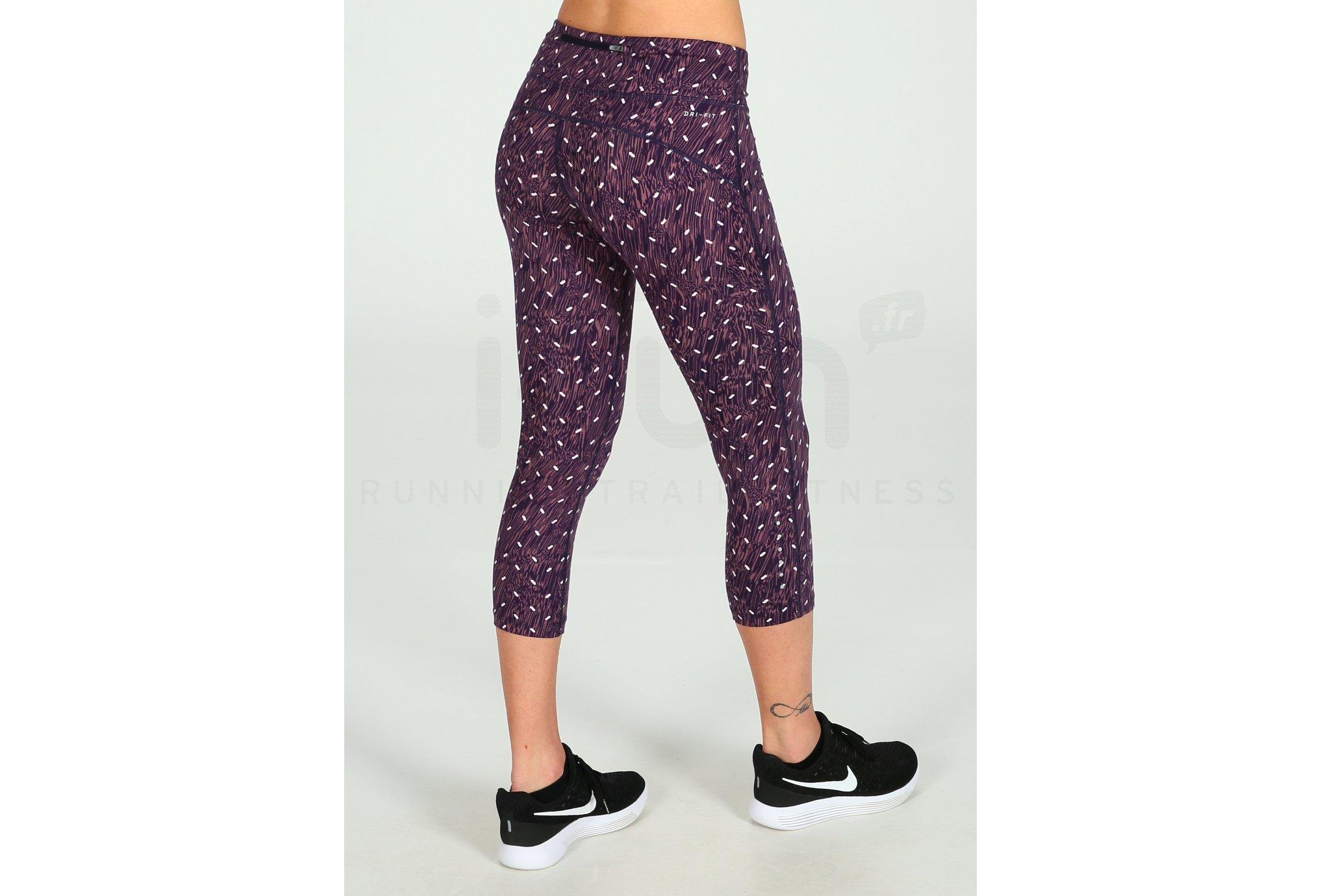 nike power epic run crop