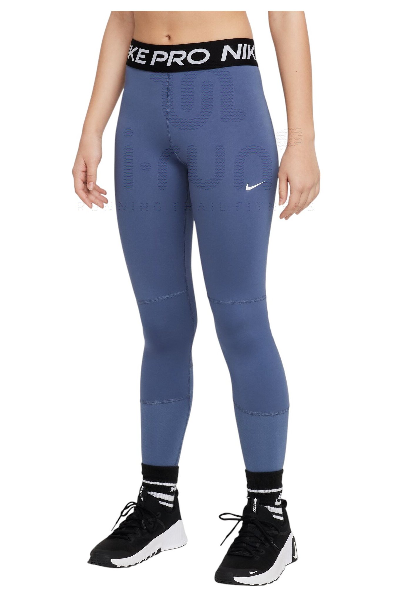Nike Pro
