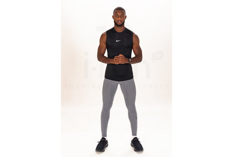 Nike Pro M