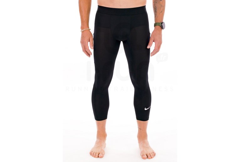 Nike Pro