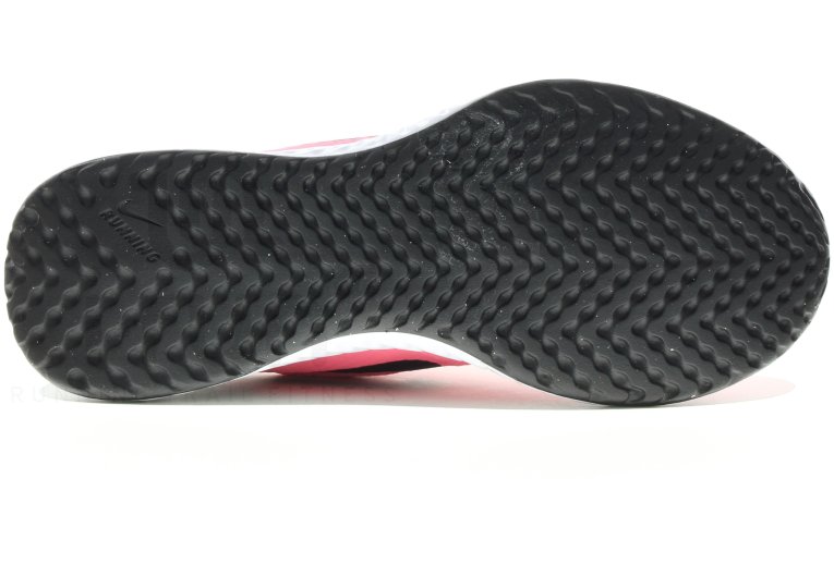 Nike Revolution 5