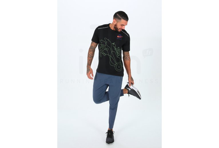 Nike camiseta manga corta Rise 365 Berlin