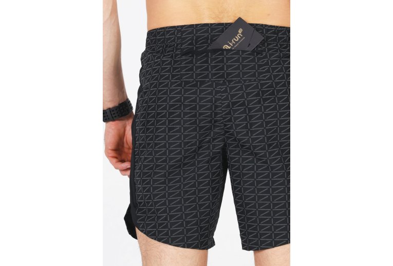 Nike pantal�n corto Run Division Challenger