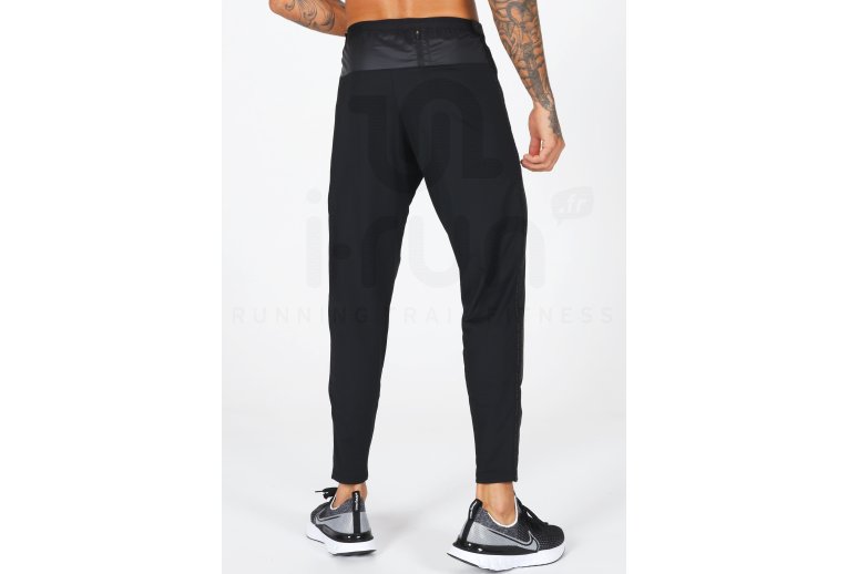 Nike Run Division Shield Phenom Herren