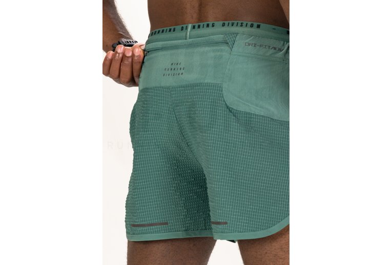 Nike pantal�n corto Running Division