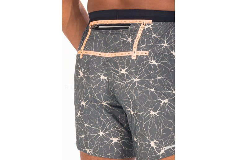 Nike pantal�n corto Stride D.Y.E.