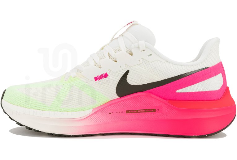 Nike Structure 25