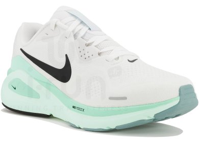 Nike Structure 26
