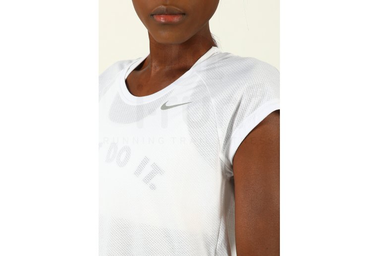 Nike Camiseta manga corta Tailwind Cool