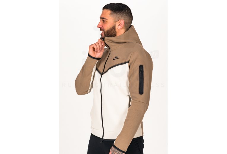 Nike chaqueta Tech Fleece