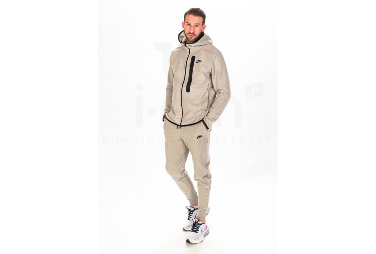 Nike Tech Fleece M
