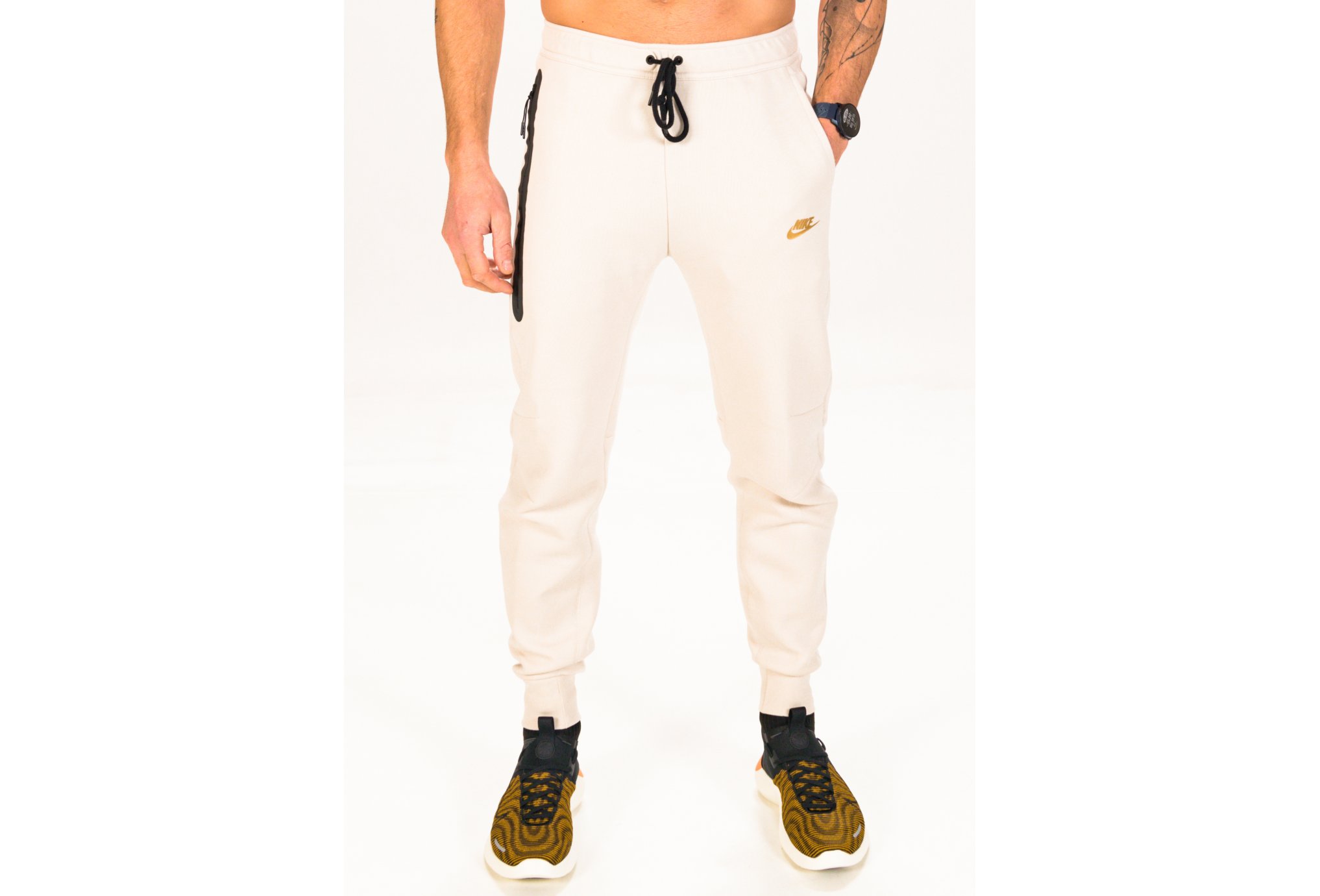 【未使用に近い】NIKE TECH FLEECE PANTS M nike-tech-fleece-m-vetements-