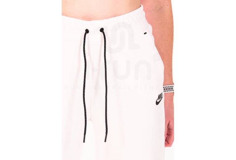 Nike Tech Fleece Damen