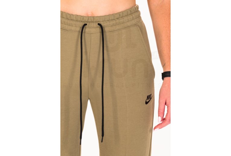 Nike Tech Fleece
