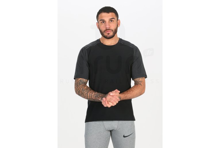 Nike camiseta manga corta Tech Pack