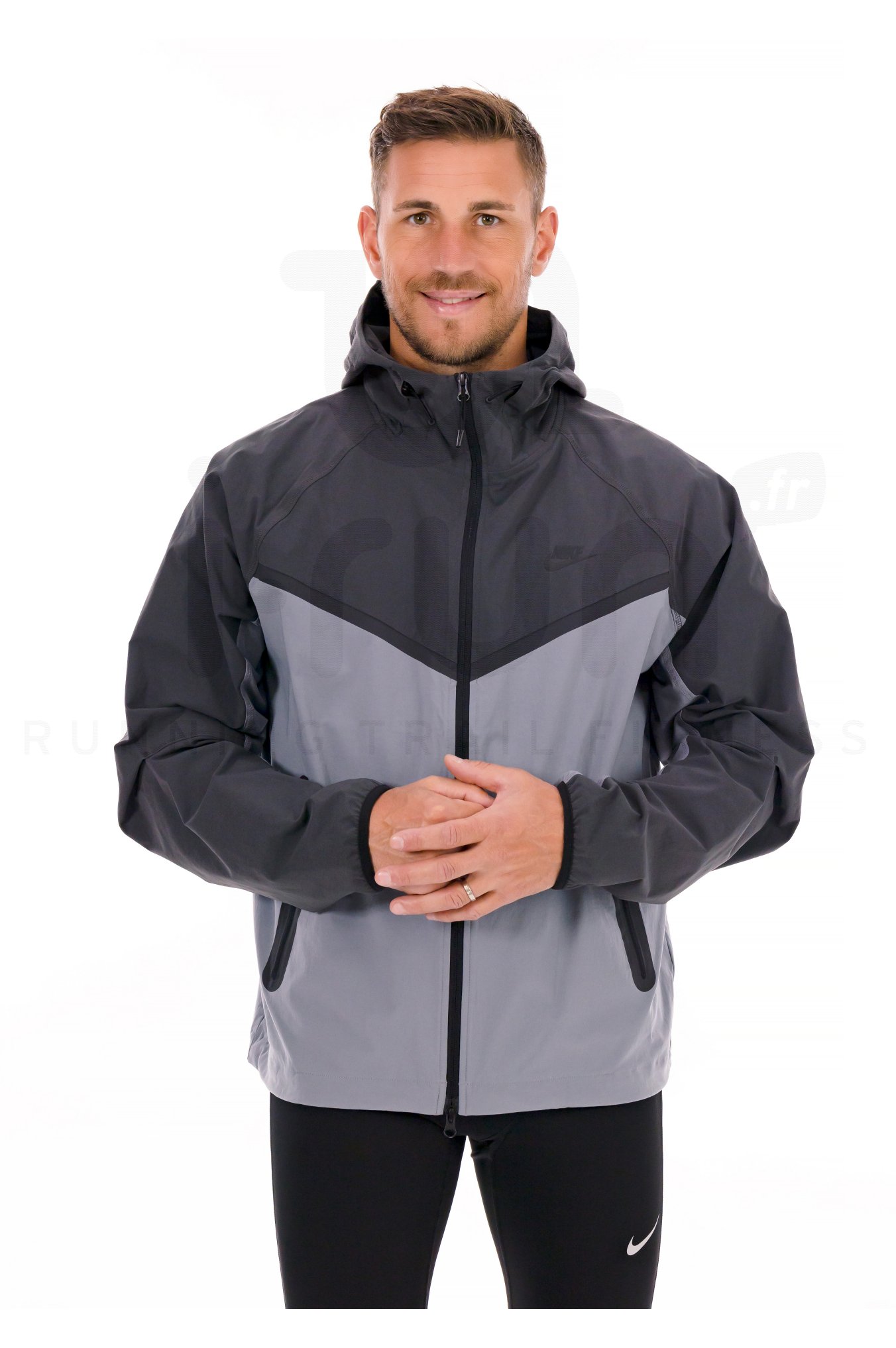 Nike Tech