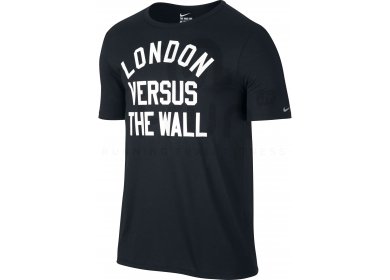 Nike Tee-shirt London versus The Wall M 
