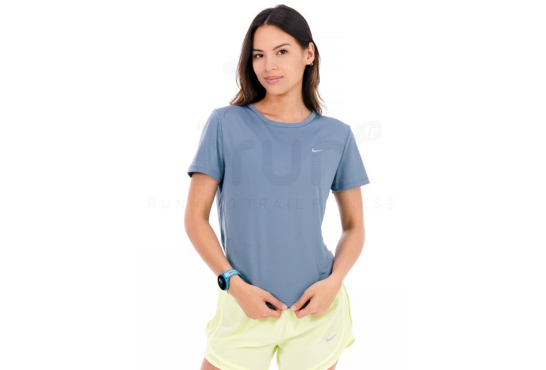 Nike Tempo