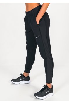 Nike Therma-FIT Essential W