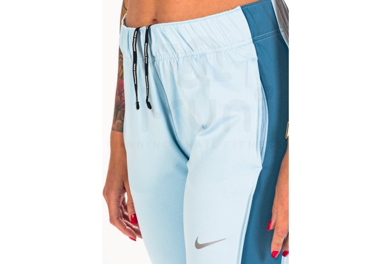 Nike Therma-FIT Essential Damen