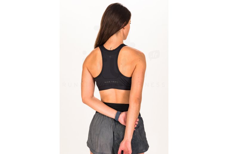 Nike Trail Swoosh On-The-Run