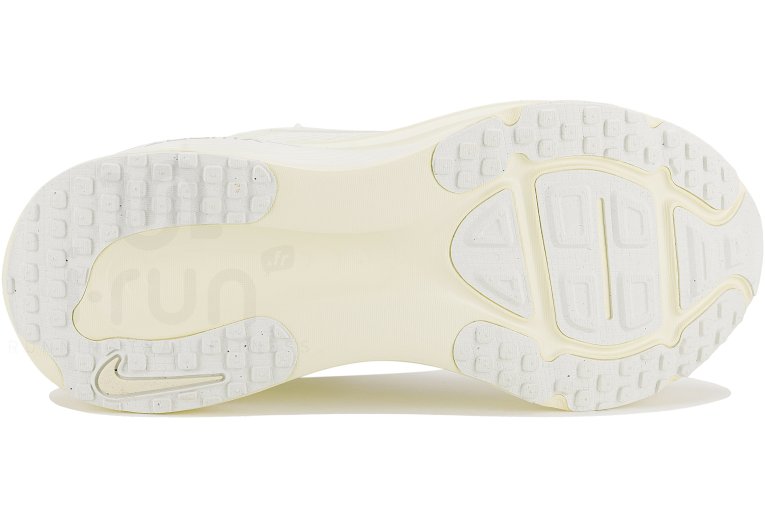 Nike Vomero 18