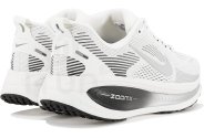Nike Vomero 18 Reductive Reflective